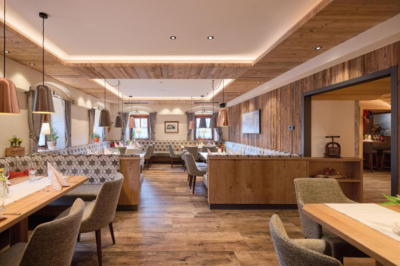 Gasthaus Hotel Oberwirt Ebbs Exteriör bild