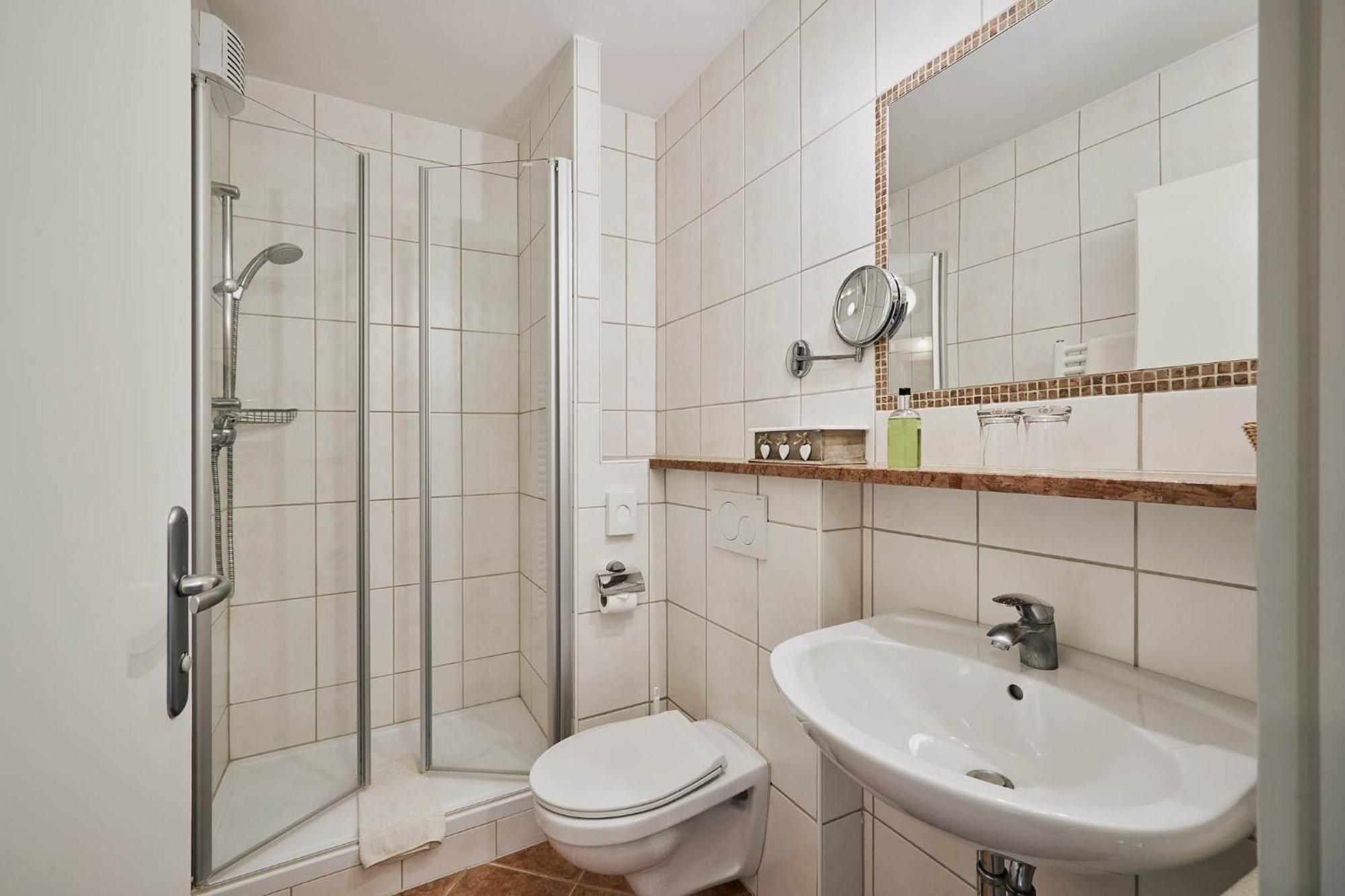 Gasthaus Hotel Oberwirt Ebbs Exteriör bild
