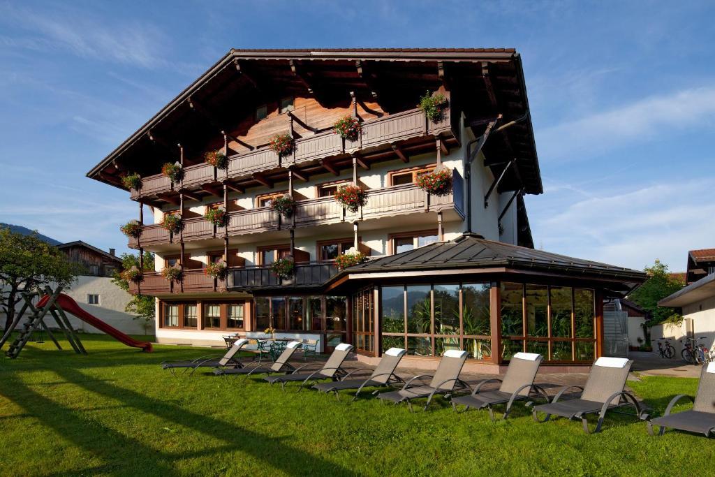 Gasthaus Hotel Oberwirt Ebbs Exteriör bild